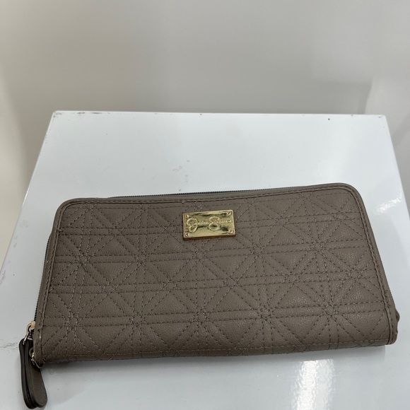 Jessica Simpson Vintage Wallet/Wristlet - Picture 1 of 6